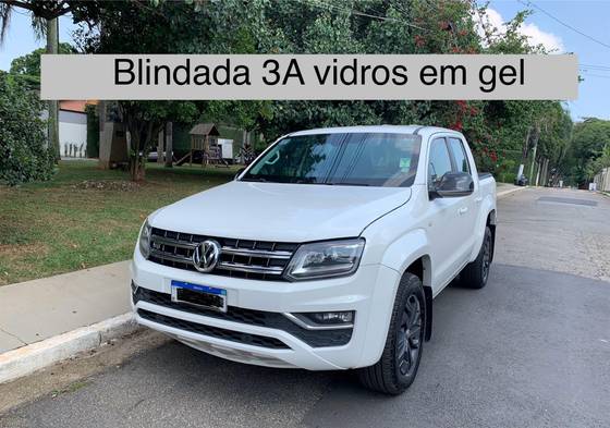VOLKSWAGEN AMAROK 3.0 V6 TDI DIESEL HIGHLINE CD 4MOTION AUTOMÁTICO VOLKSWAGEN AMAROK 3.0 V6 TDI DIESEL HIGHLINE CD 4MOTION AUTOMÁTICO